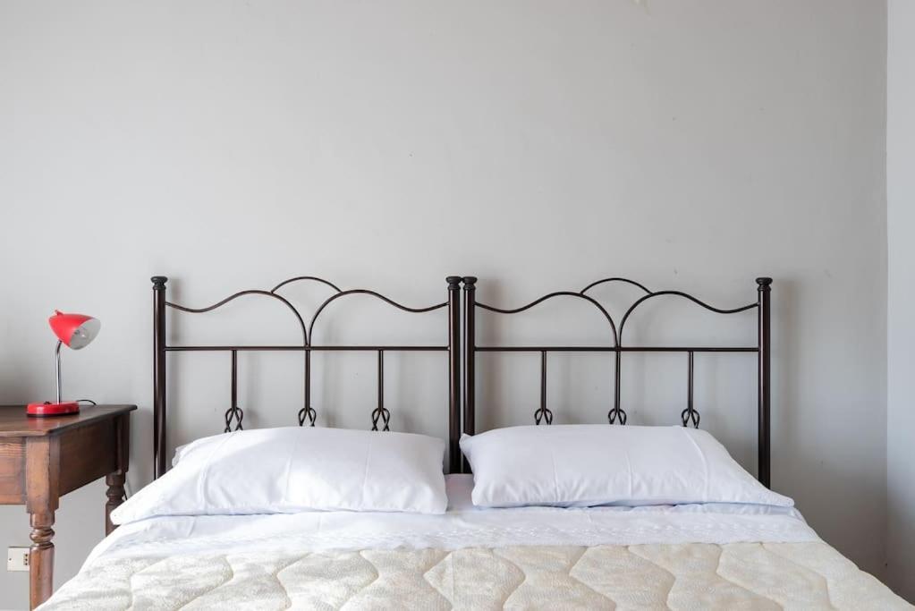 Top Floor Apartment Near Historic Fortino Catania Ngoại thất bức ảnh